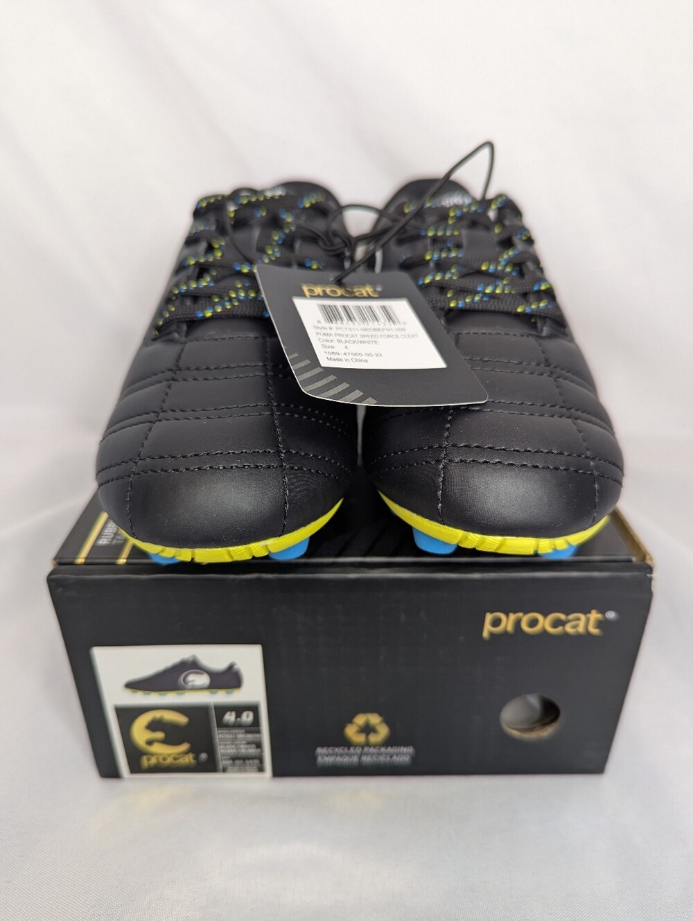 NWT Puma ProCat Speed Force Soccer Cleats Kids Size 4